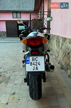 Мотоцикл Без обтекателей (Naked bike) Honda CBF 600 2004 в 