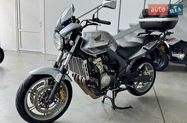 Мотоцикл Без обтекателей (Naked bike) Honda CBF 600 2008 в 