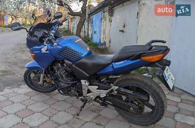Мотоцикл Спорт-туризм Honda CBF 600N 2004 в 