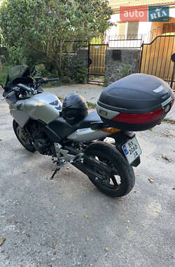 Мотоцикл Спорт-туризм Honda CBF 600N 2004 в 