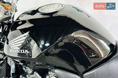 Мотоцикл Без обтекателей (Naked bike) Honda CBF 600N 2004 в 