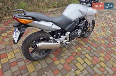 Мотоцикл Спорт-туризм Honda CBF 600N 2004 в  фото 6 Мотоцикл Спорт-туризм Honda CBF 600N 2004 в