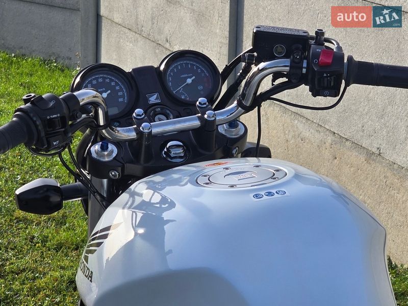 Мотоцикл Без обтекателей (Naked bike) Honda CBF 600NА 2010 в Ровно фото 23 Мотоцикл Без обтекателей (Naked bike) Honda CBF 600NА 2010 в Ровно