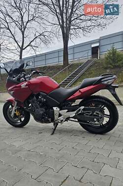 Мотоцикл Спорт-туризм Honda CBF 600S 2006 в 