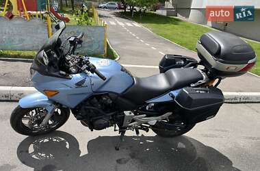 Мотоцикл Багатоцільовий (All-round) Honda CBF 600S 2005 в 
