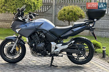 Мотоцикл Спорт-туризм Honda CBF 600S 2005 в 