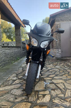 Мотоцикл Многоцелевой (All-round) Honda CBF 600S 2006 в 
