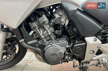 Мотоцикл Спорт-туризм Honda CBF 600S 2004 в 