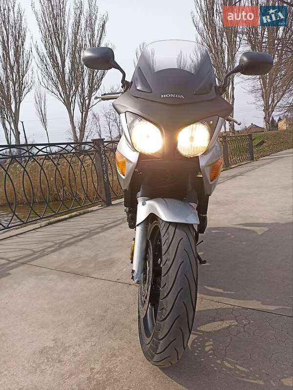 Мотоцикл Спорт-туризм Honda CBF 600SA 2004 в Кривом Роге фото 16 Мотоцикл Спорт-туризм Honda CBF 600SA 2004 в Кривом Роге