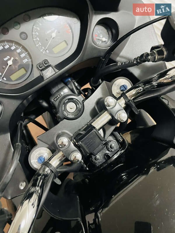 Мотоцикл Спорт-туризм Honda CBF 600SA 2009 в Києві фото 14 Мотоцикл Спорт-туризм Honda CBF 600SA 2009 в Києві