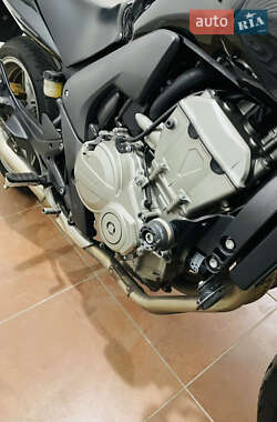 Мотоцикл Спорт-туризм Honda CBF 600SA 2009 в 