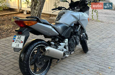 Мотоцикл Спорт-туризм Honda CBF 600SA 2005 в 