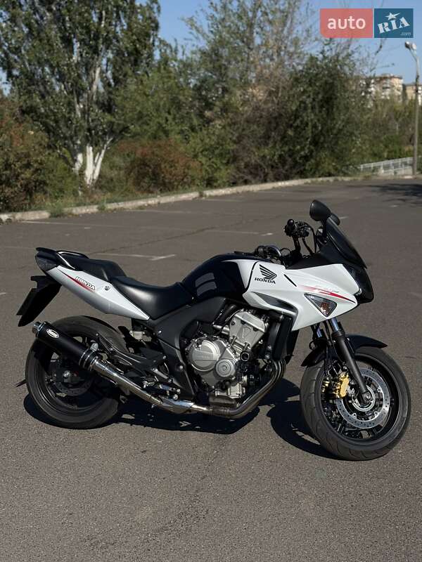 Мотоцикл Спорт-туризм Honda CBF 600SA 2010 в Кривому Розі фото 15 Мотоцикл Спорт-туризм Honda CBF 600SA 2010 в Кривому Розі