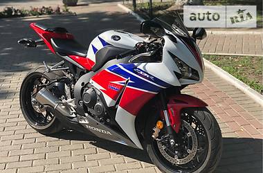 Спортбайк Honda CBR 1000F 2014 в Харкові