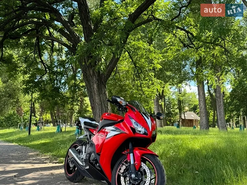 Honda CBR 1000RA 2011 VIN JH2SC59C4CK301168 фото оголошення 9 з 24