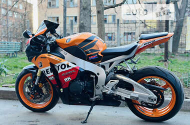 Спортбайк Honda CBR 1000RR 2009 в Кропивницькому