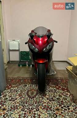 Спортбайк Honda CBR 1000RR 2008 в Каменском