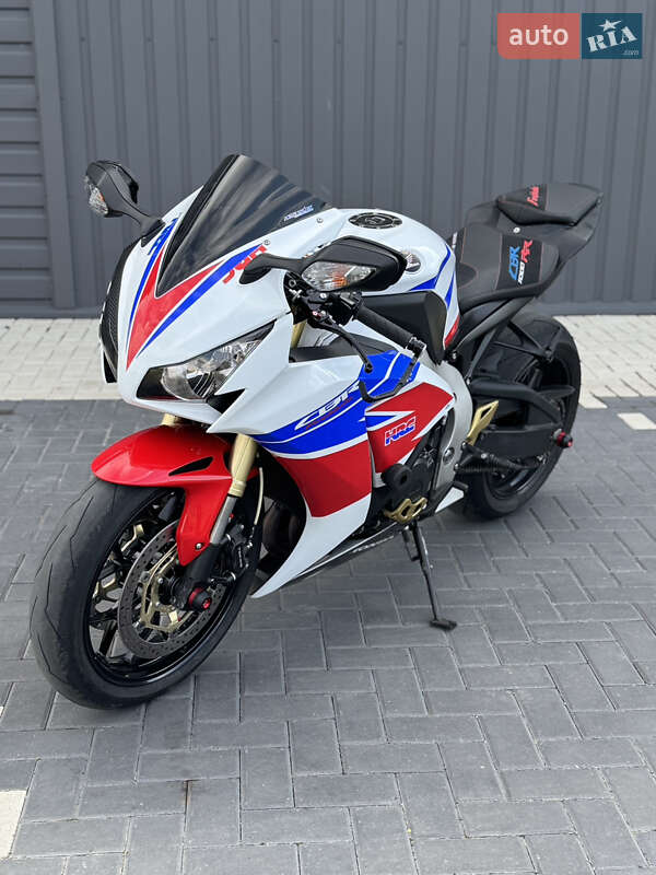 Спортбайк Honda CBR 1000RR 2012 в Кропивницькому