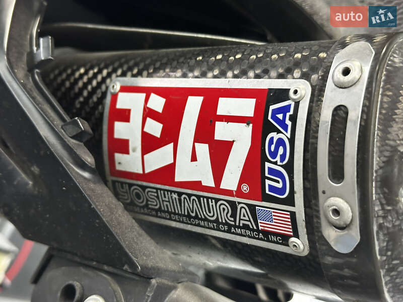 Спортбайк Honda CBR 1000RR 2007 в Киеве фото 14 Спортбайк Honda CBR 1000RR 2007 в Киеве