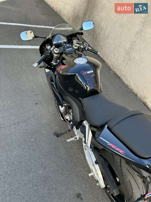 Спортбайк Honda CBR 1000RR 2004 в Києві
