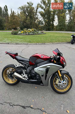Спортбайк Honda CBR 1000RR 2008 в Кременчуге