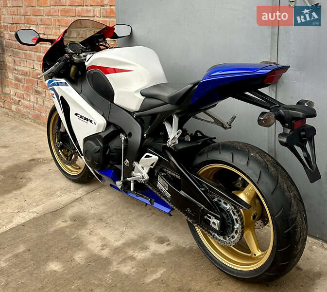 Спортбайк Honda CBR 1000RR 2008 в Ніжині