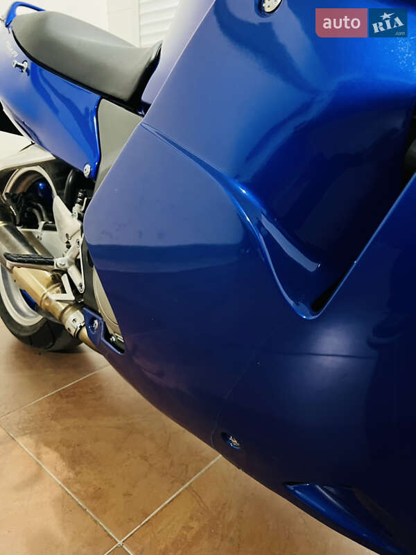 Мотоцикл Спорт-туризм Honda CBR 1100XX Blackbird 2003 в Києві