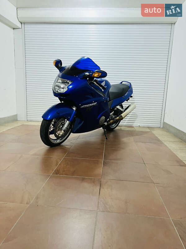 Мотоцикл Спорт-туризм Honda CBR 1100XX Blackbird 2003 в Києві