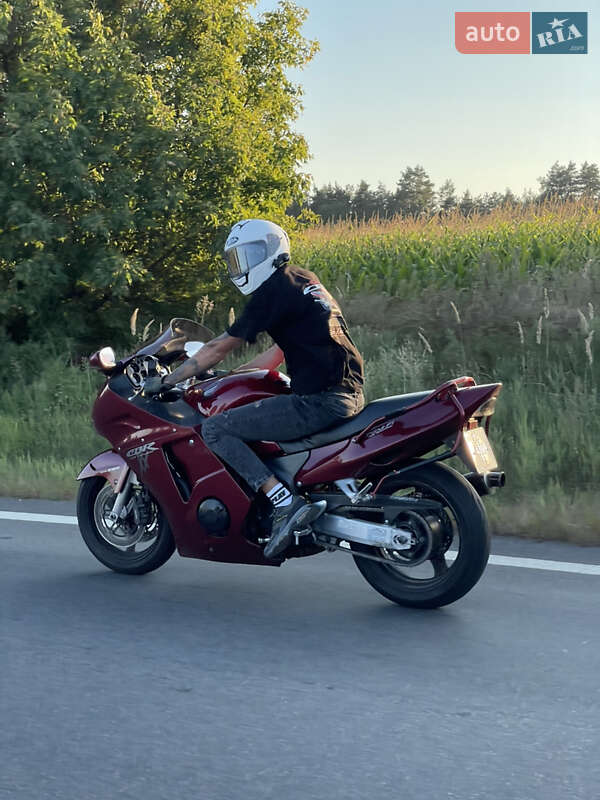 Мотоцикл Спорт-туризм Honda CBR 1100XX Blackbird 1997 в Чернігові фото 9 Мотоцикл Спорт-туризм Honda CBR 1100XX Blackbird 1997 в Чернігові