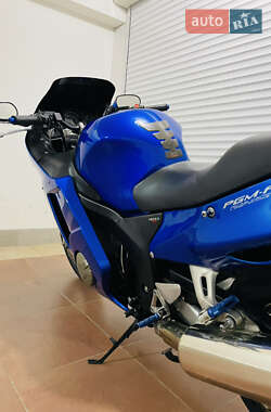Мотоцикл Спорт-туризм Honda CBR 1100XX 2001 в 