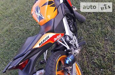 Спортбайк Honda CBR 125R 2012 в Изюме