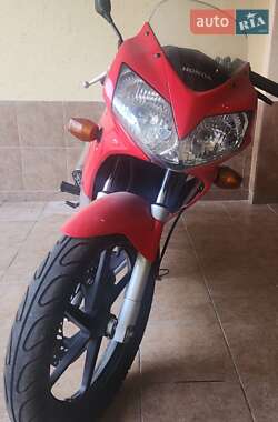 Мини спорт Honda CBR 125R 2006 в 