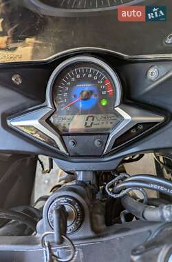 Спортбайк Honda CBR 250R 2013 в 