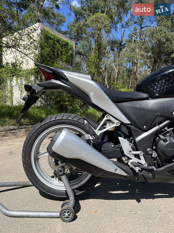Мотоцикл Спорт-туризм Honda CBR 250R 2011 в Киеве