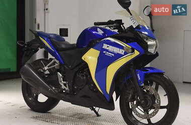 Honda CBR 250R 2013