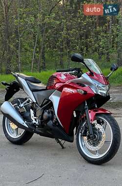 Мотоцикл Спорт-туризм Honda CBR 250R 2011 в Киеве