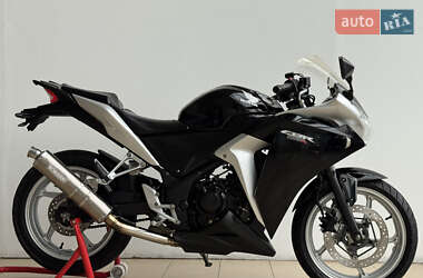 Спортбайк Honda CBR 250R 2015 в 
