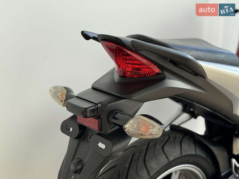 Спортбайк Honda CBR 250R 2015 в Киеве