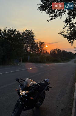 Спортбайк Honda CBR 250R 2012 в 
