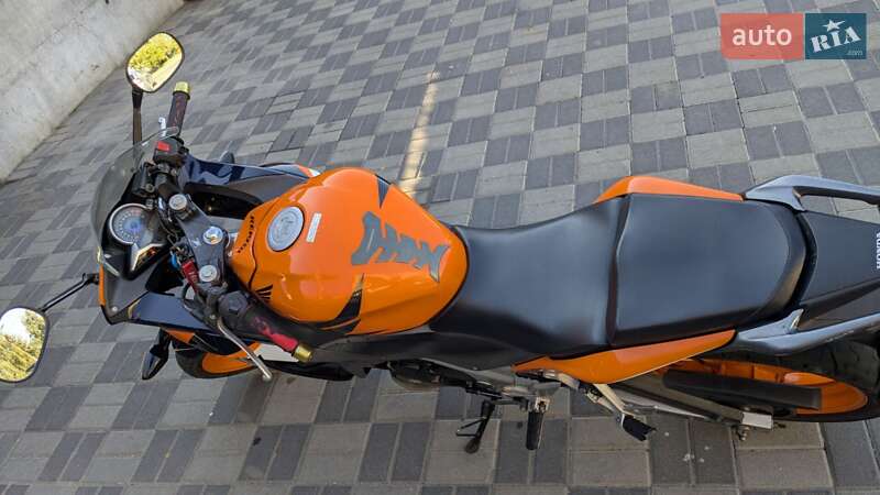 Спортбайк Honda CBR 250R 2014 в Хмельницком