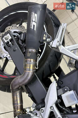 Спортбайк Honda CBR 400R 2021 в 