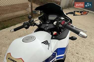 Мотоцикл Спорт-туризм Honda CBR 400R 2013 в 