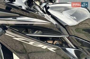 Спортбайк Honda CBR 400R 2016 в 