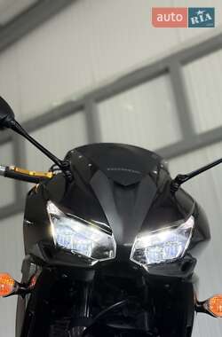 Спортбайк Honda CBR 400R 2016 в 