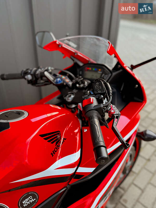 Мотоцикл Спорт-туризм Honda CBR 400R 2018 в Луцке фото 10 Мотоцикл Спорт-туризм Honda CBR 400R 2018 в Луцке