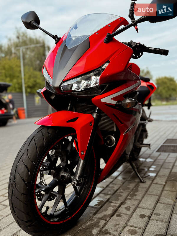 Мотоцикл Спорт-туризм Honda CBR 400R 2018 в Луцке фото 9 Мотоцикл Спорт-туризм Honda CBR 400R 2018 в Луцке