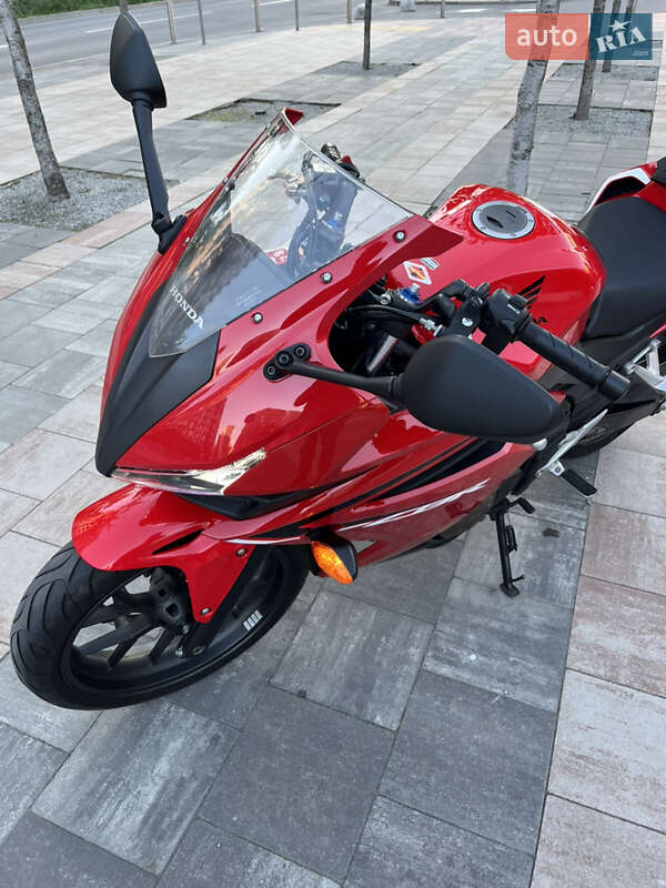 Спортбайк Honda CBR 400R 2016 в Киеве фото 14 Спортбайк Honda CBR 400R 2016 в Киеве
