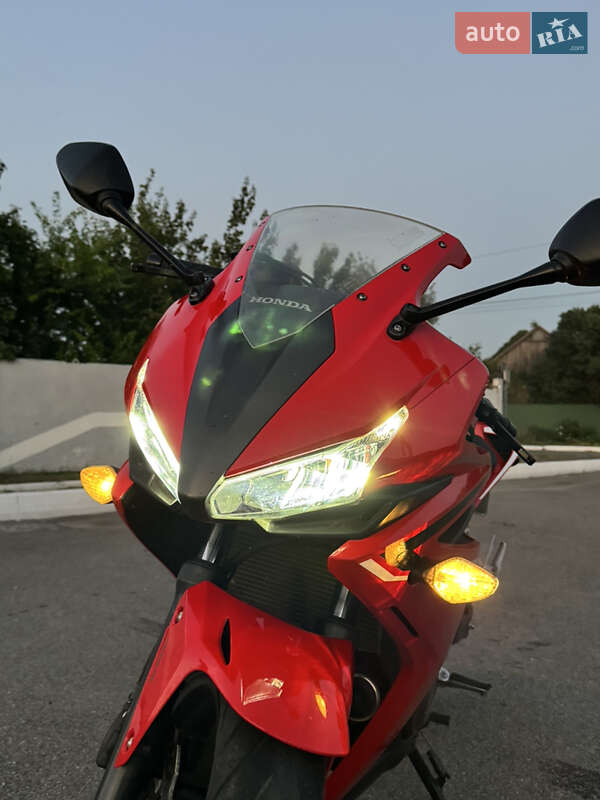 Мотоцикл Спорт-туризм Honda CBR 400R 2016 в Киеве