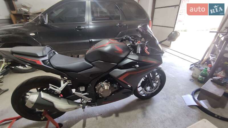 Спортбайк Honda CBR 400R 2019 в Виннице фото 3 Спортбайк Honda CBR 400R 2019 в Виннице