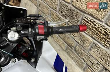 Спортбайк Honda CBR 400R 2013 в 
